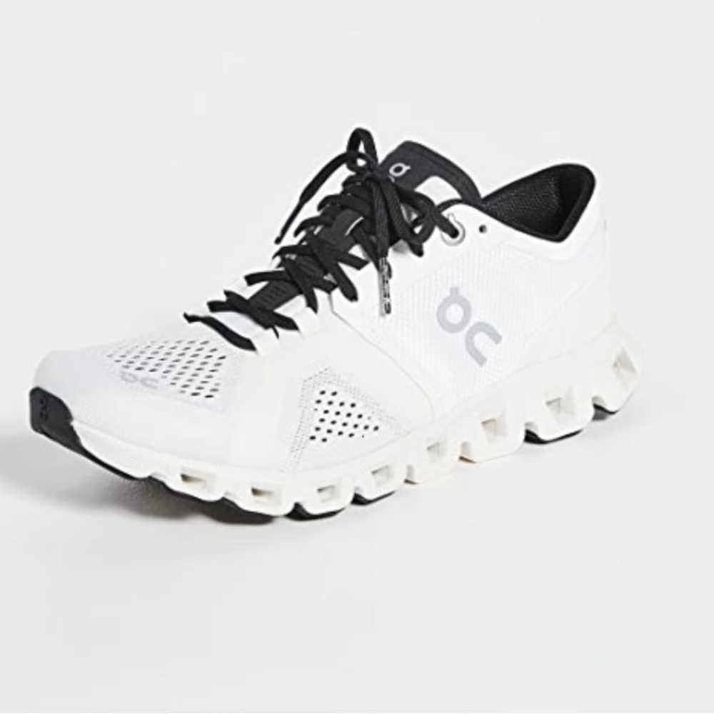 Cloudflow Womens Active Running On Size 9.5 - image 1